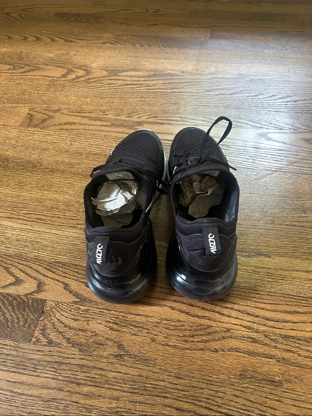 Nike Men's Black and White Air Max 270 Sneakers - Picture 4 of 7